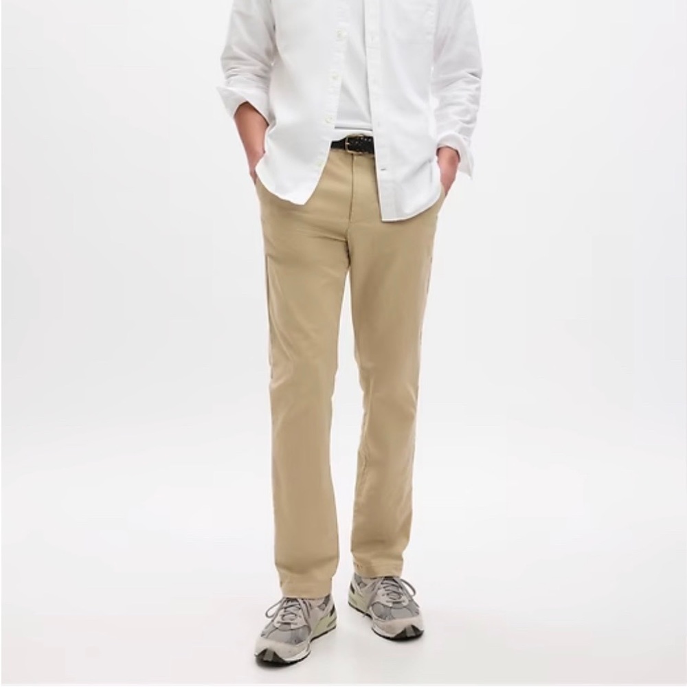Gap Mens Modern Khakis Straight Fit